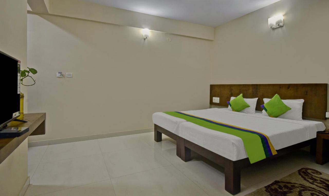 Treebo Trend Cocoon Suites Бангалор Экстерьер фото